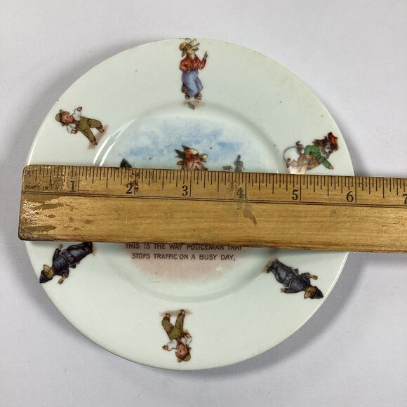 Vintage German Porcelain Child Plate This Is The Way Policeman Stop Traffic 6" - Picture 4 of 4
